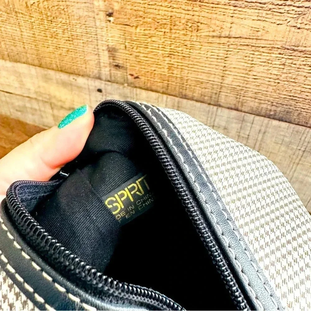 Esprit 90’s Vintage Houndstooth Convertible Backpack